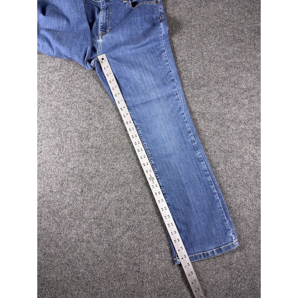 LL Bean Women Jeans Classic Fit Straight Blue Denim Size 10 - Picture 9 of 11